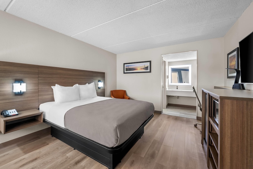 Quality Inn Odessa near University 9/39