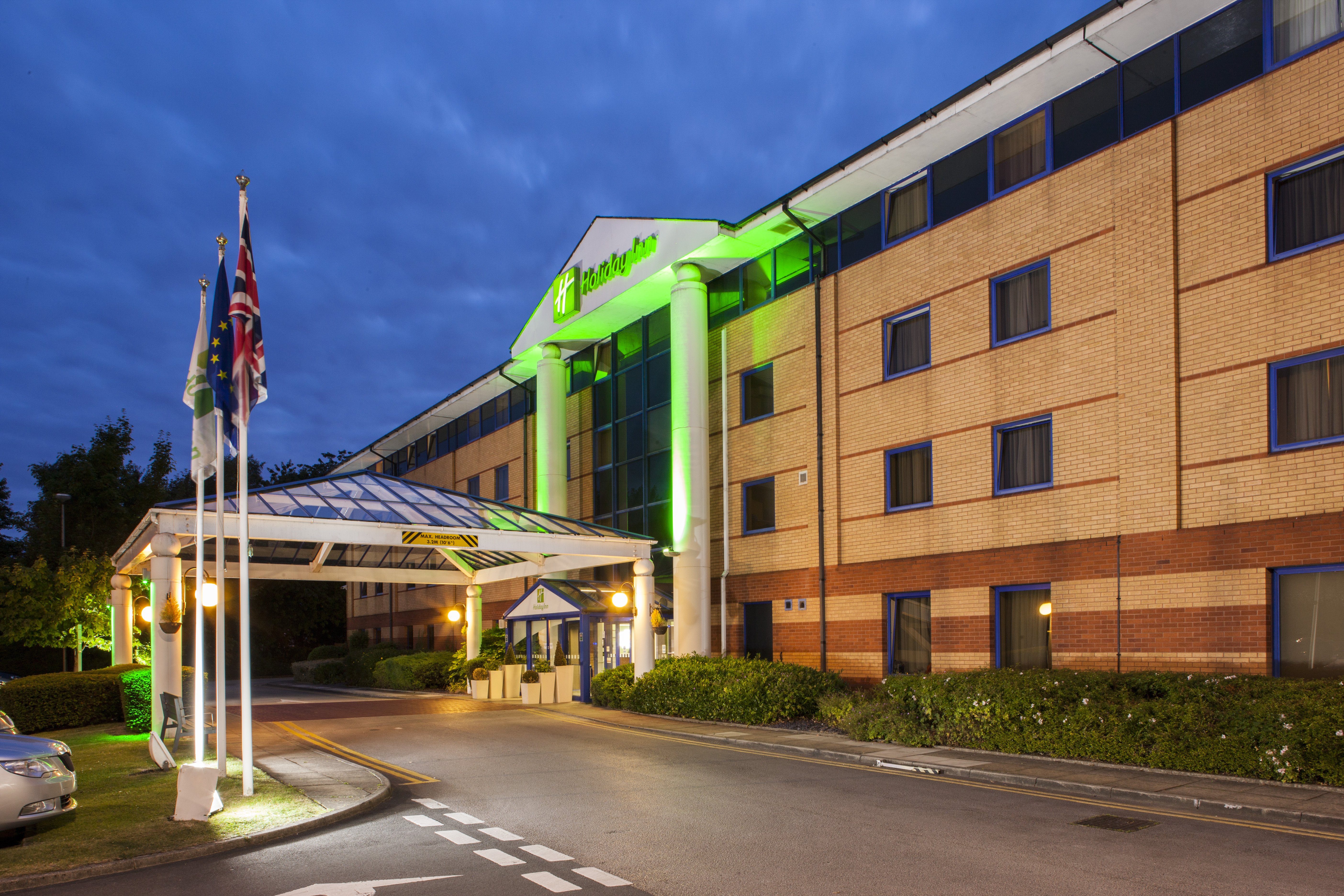 HOLIDAY INN WARRINGTON 30/32