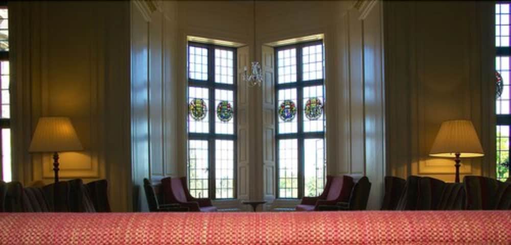 Madingley Hall 23/57