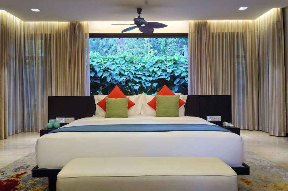 Borneo Eagle Resort 7/50