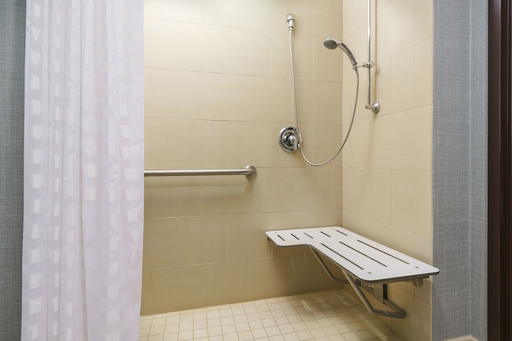 Hyatt Place Fort Lauderdale Airport - South & Cruise Port 44/44