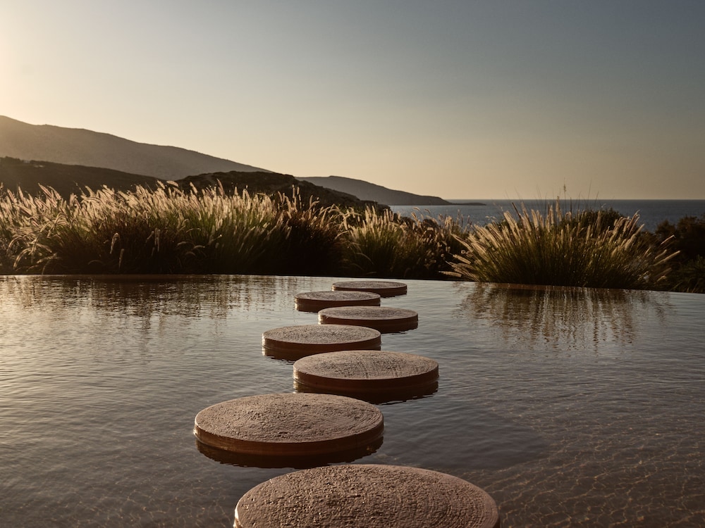 Acro Suites a Wellbeing Resort 42/50