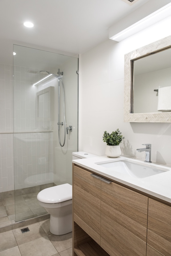 Noosa Pacific Riverfront Resort 47/50