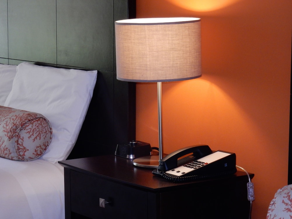 Talk of the Town Hotel & Beach Club photo4