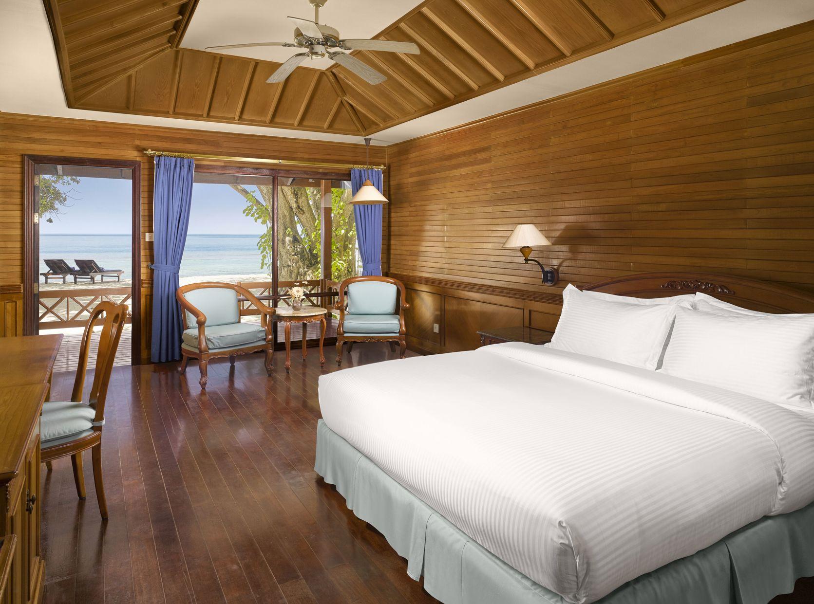Beach Villa, Deluxe, 1 King and 1 Single Beds, Beach View
