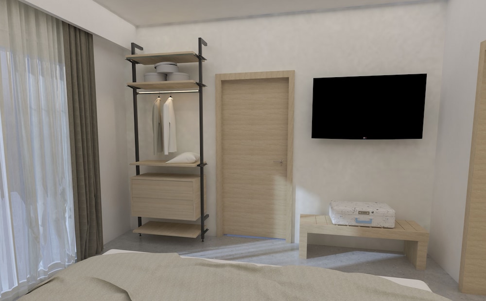 Voula Hotel 39/74