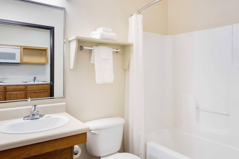 WoodSpring Suites Chesapeake-Norfolk South 49/51