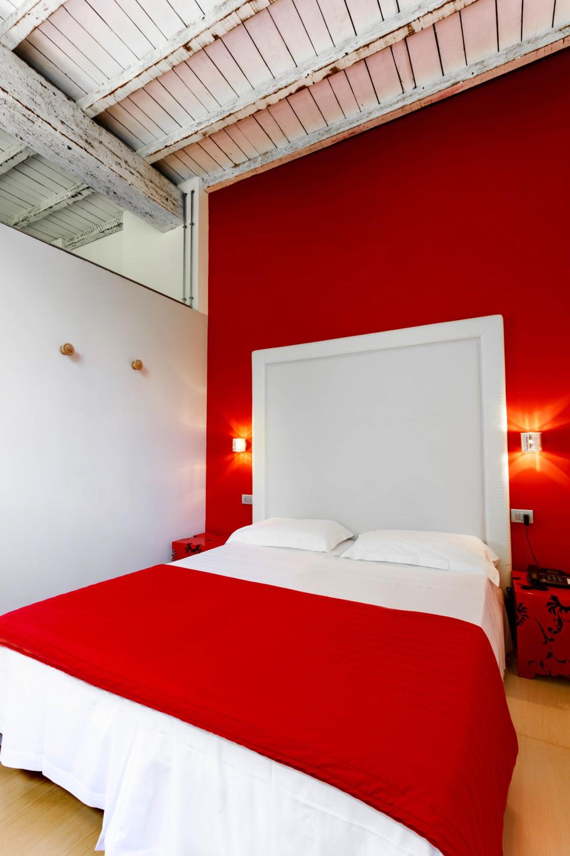 Albergo Ristorante la Madonnina 16/57