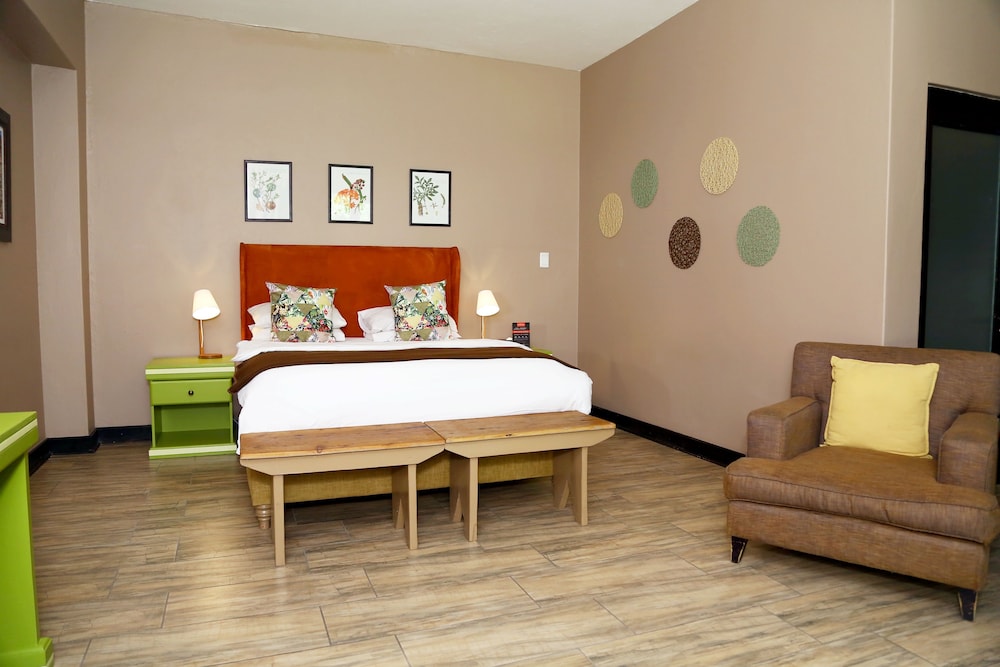 Sandton Lodge Rivonia 19/59
