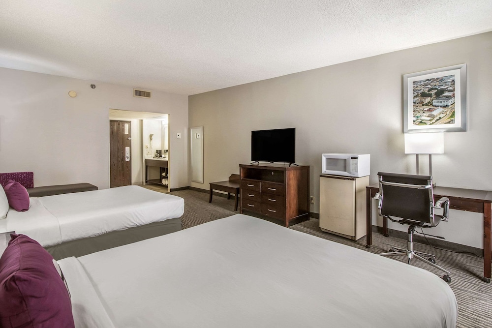 EFFICIENCY, 2 QUEEN BEDS, ACCESSIBLE