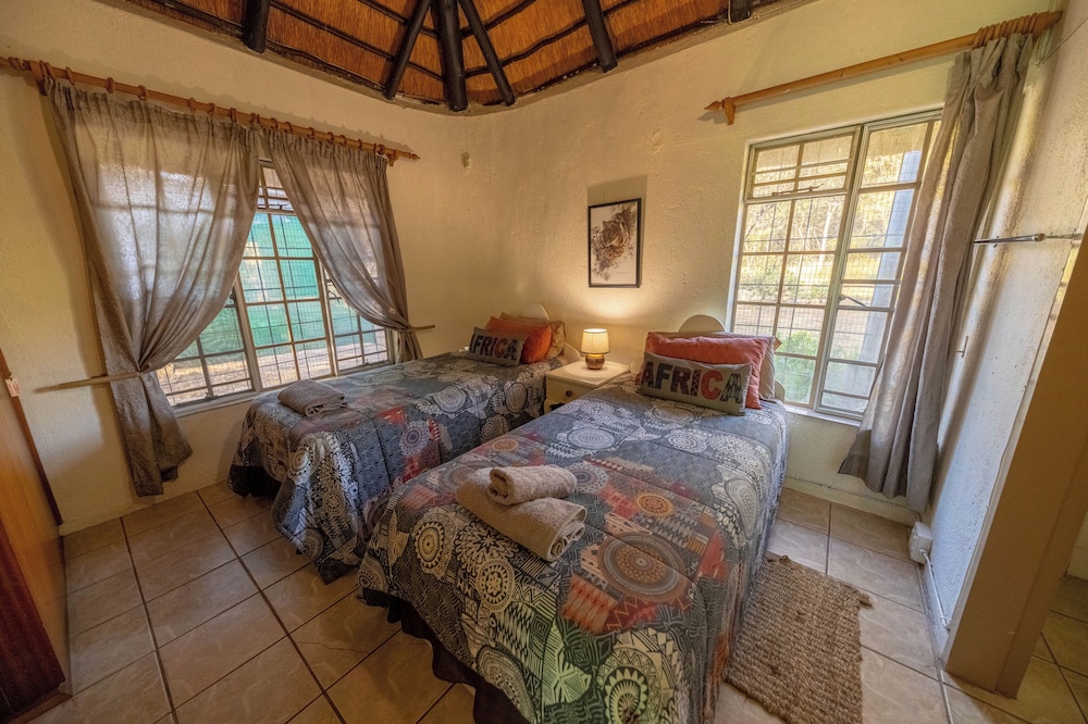 Kruger Cottage 2/36