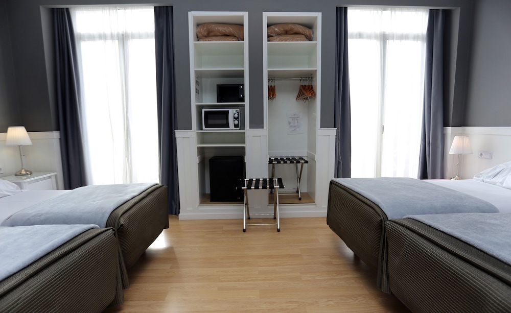 Hostal Venecia 25/62