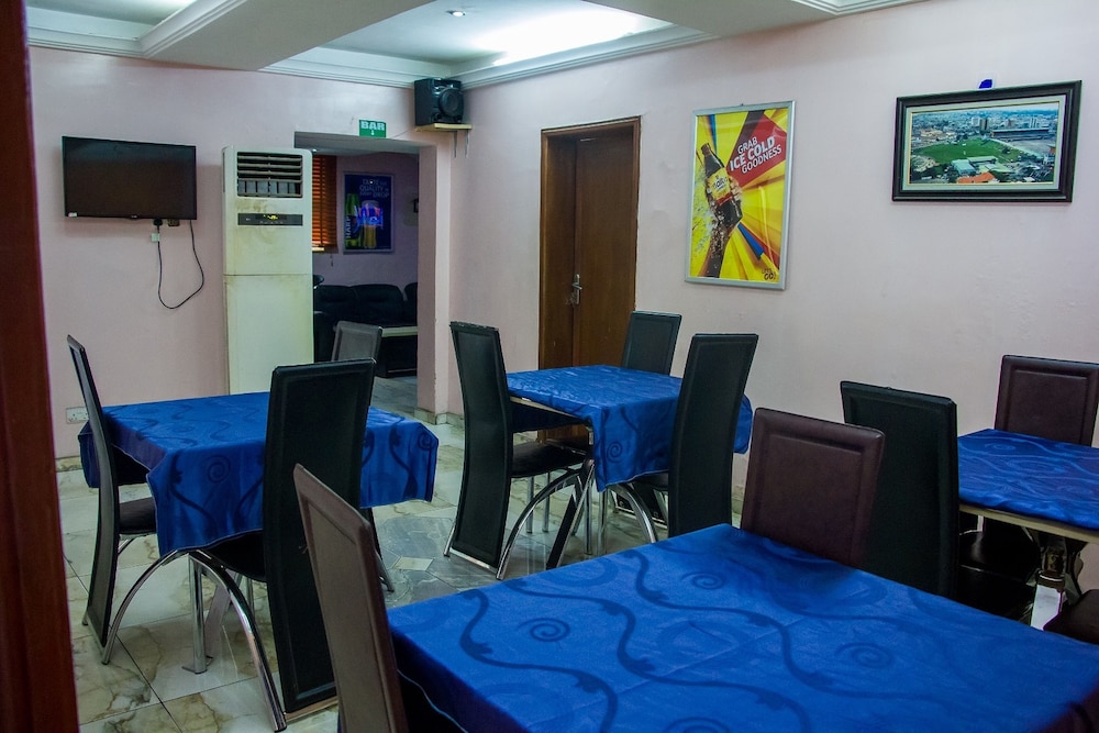 Folade Hotels 21/29