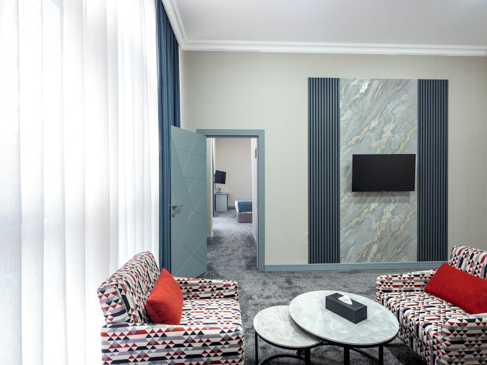 Novo Sky Hotel Baku 40/42