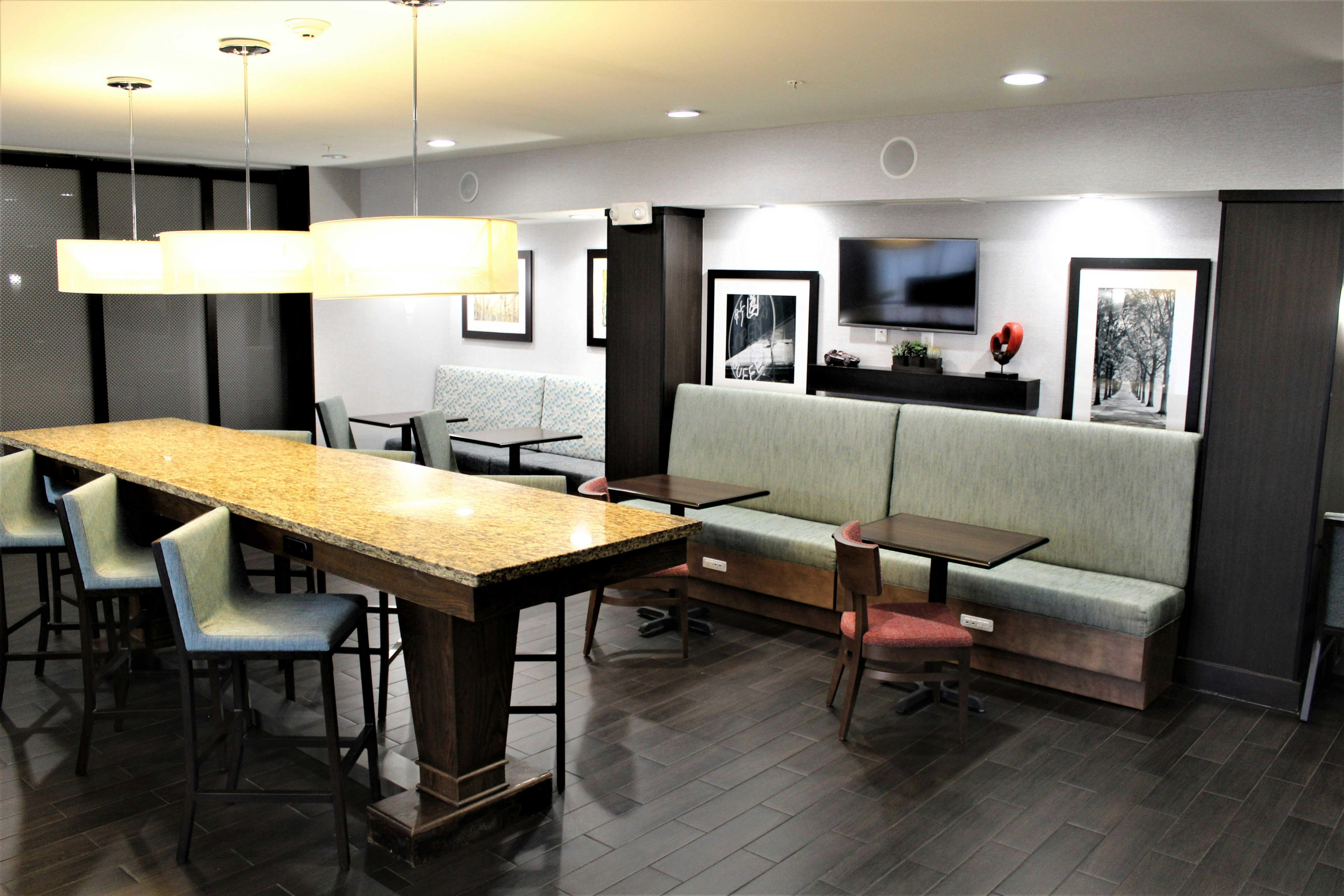 Hampton Inn Indianapolis NW/Zionsville, IN 7/19