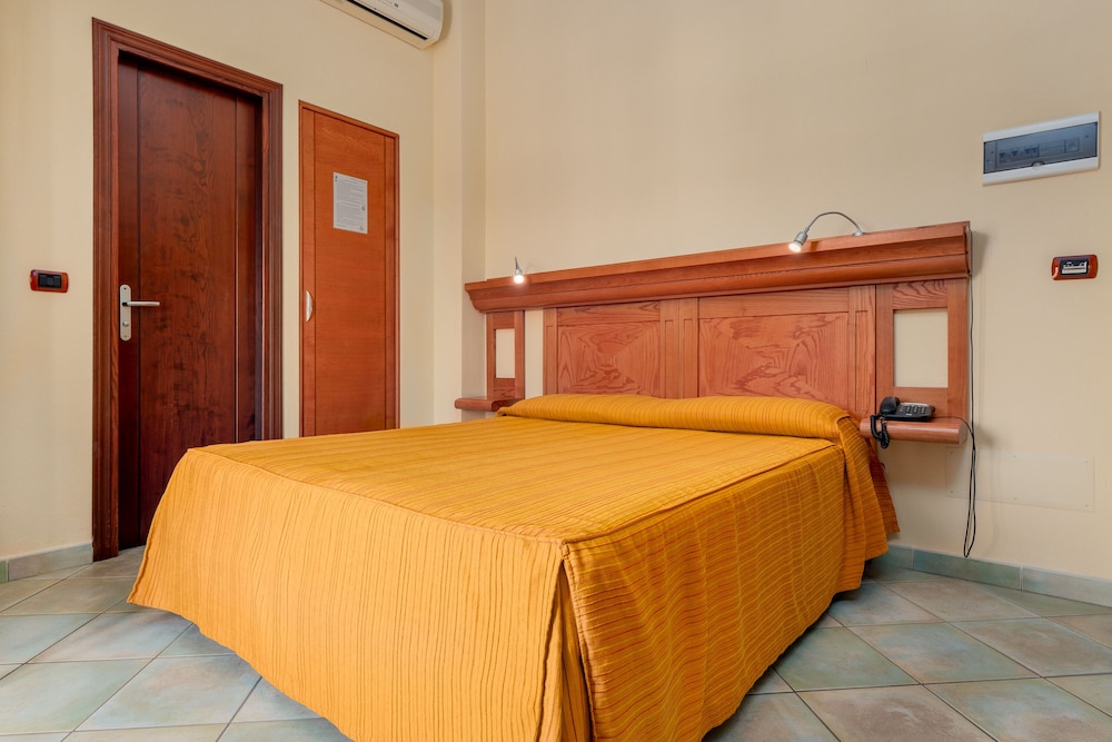 Il Nuovo Gabbiano 18/77