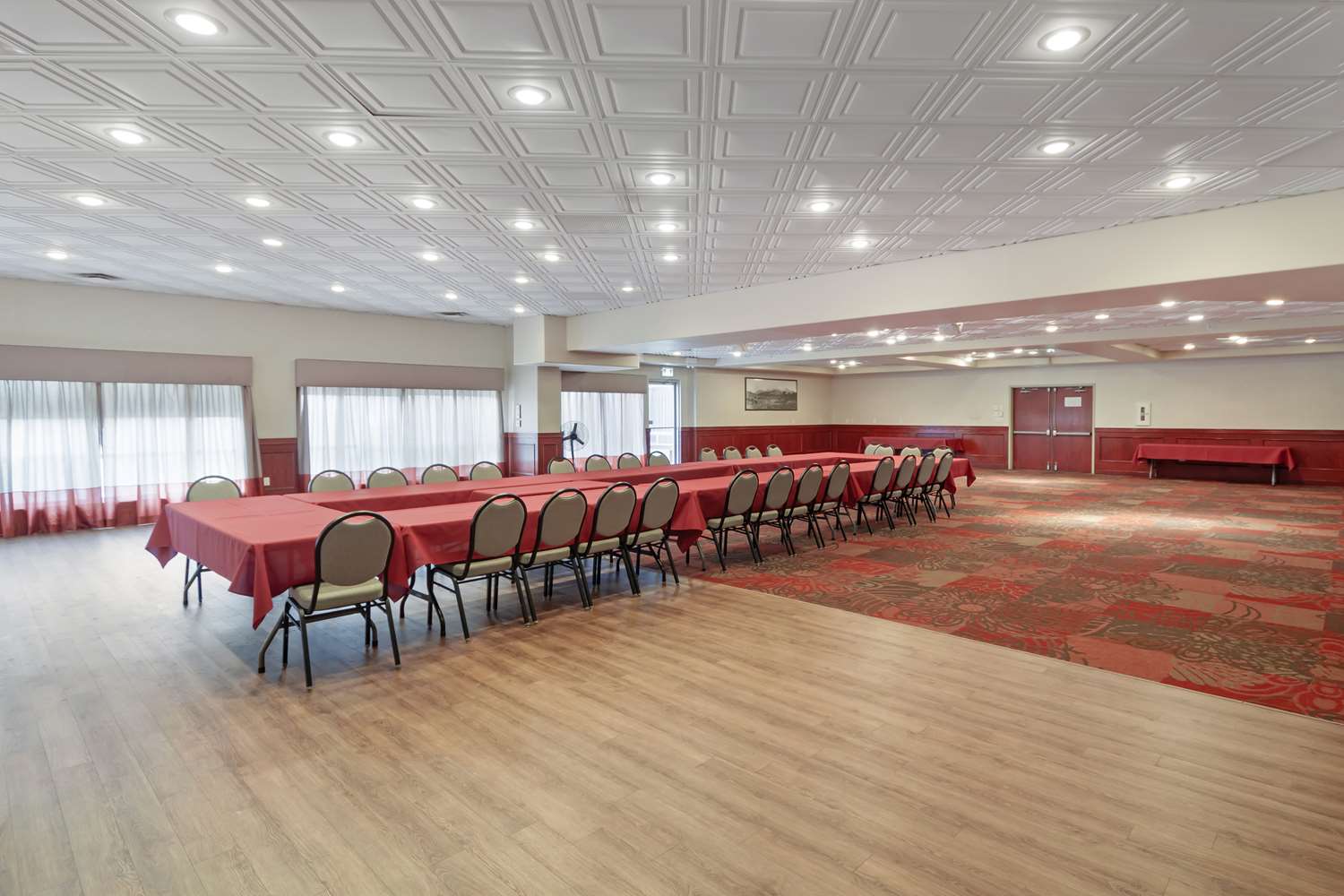 Best Western High Road Inn 45/53
