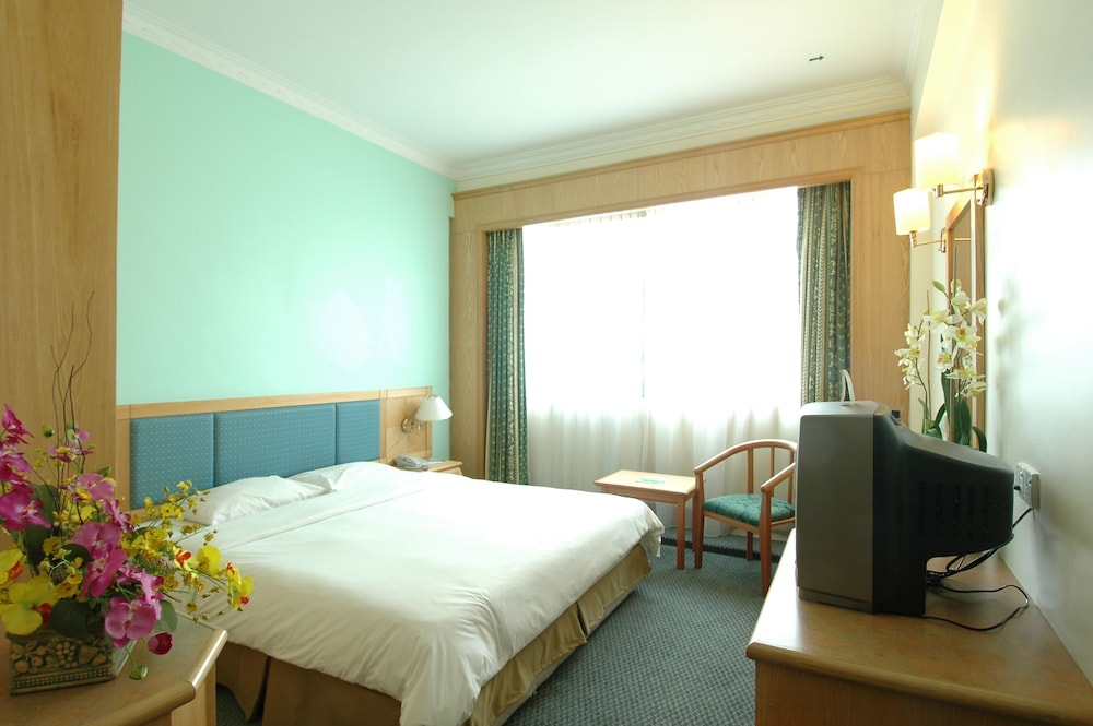 The Paramount Hotel 12/58