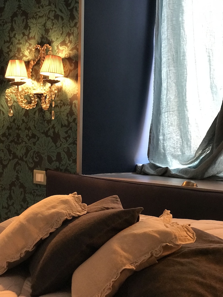 St. Peter Suites 22/50