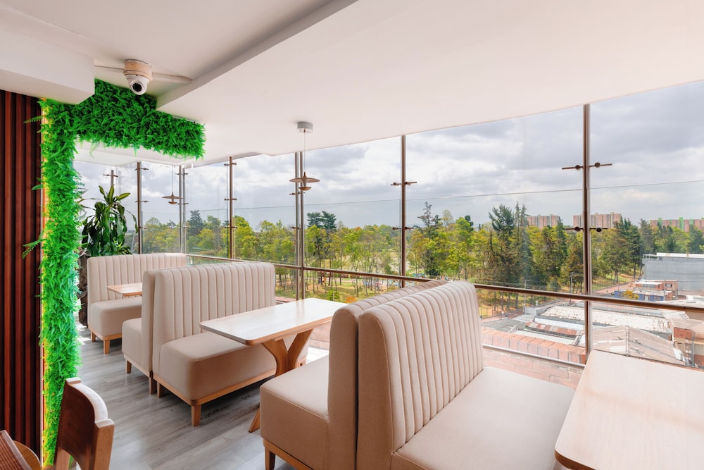 Hotel Parque 63 22/49