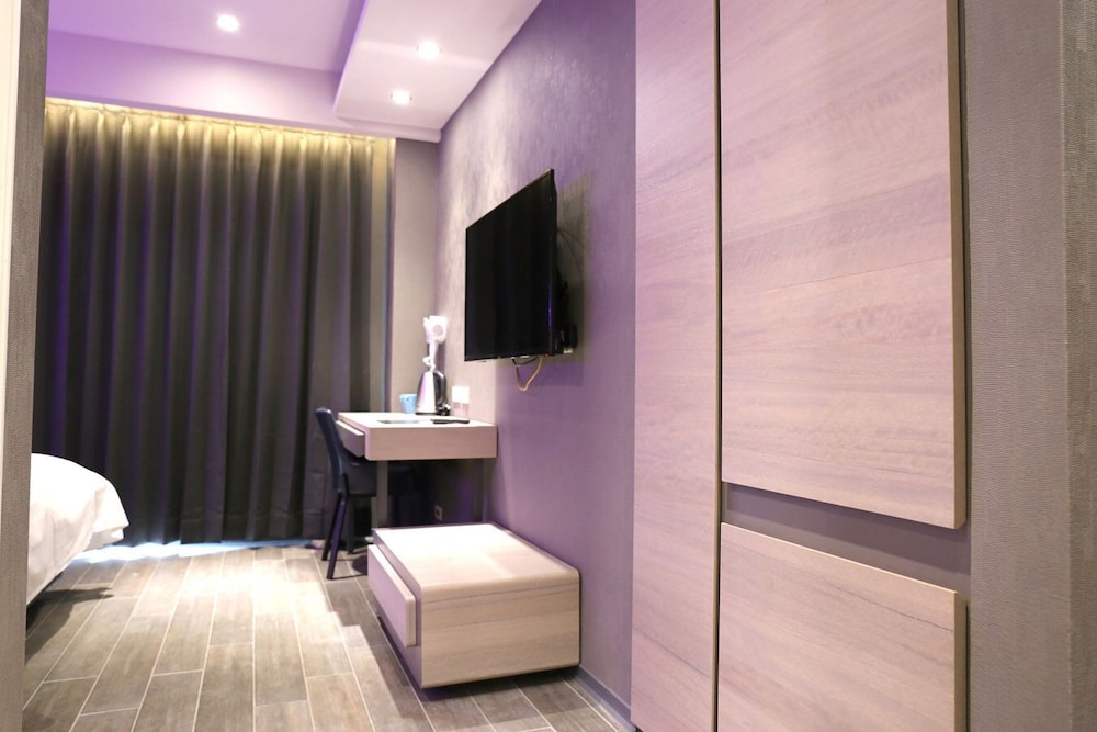 KIWI SHARE HOTEL 16/33