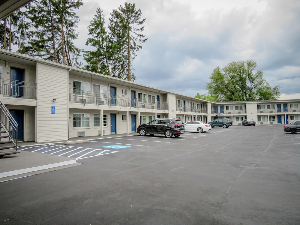 Motel6 Tigard, OR - Portland Southwest 25/35
