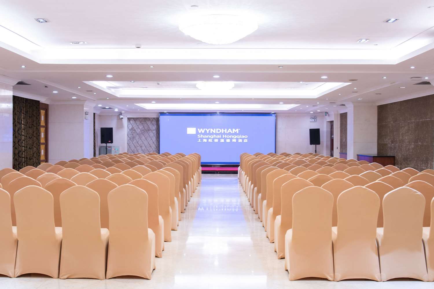 Wyndham Shanghai Hongqiao 18/21