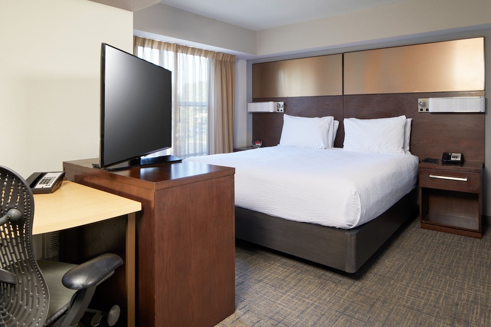 Residence Inn San Diego Carlsbad 9/50