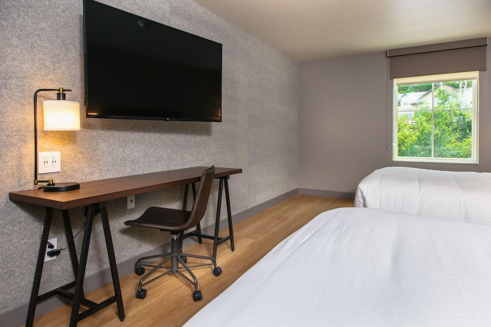 Four Points by Sheraton Deadwood 18/50