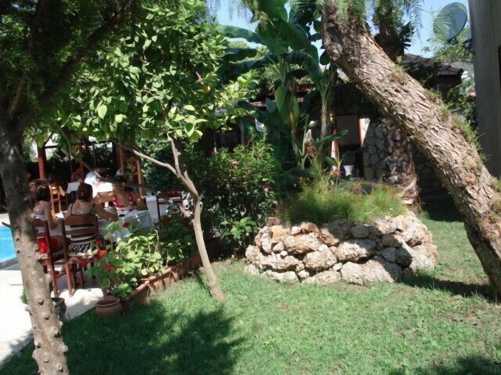 Nirvana Apart Hotel 28/41
