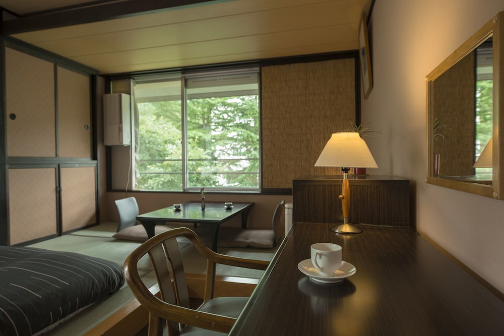 Hotel Lucent Takamiya 20/43