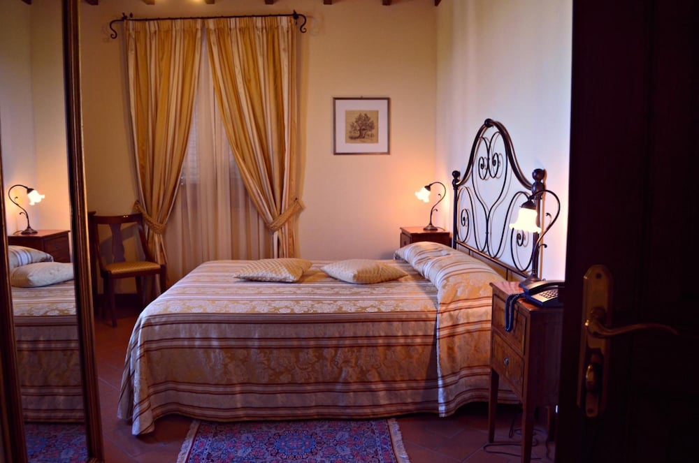 LOCANDA POGGIOLEONE 28/71