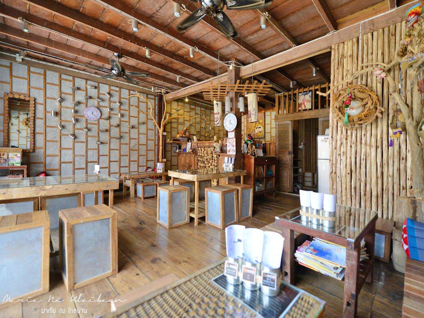 Husband & Wife Guesthouse 61/66