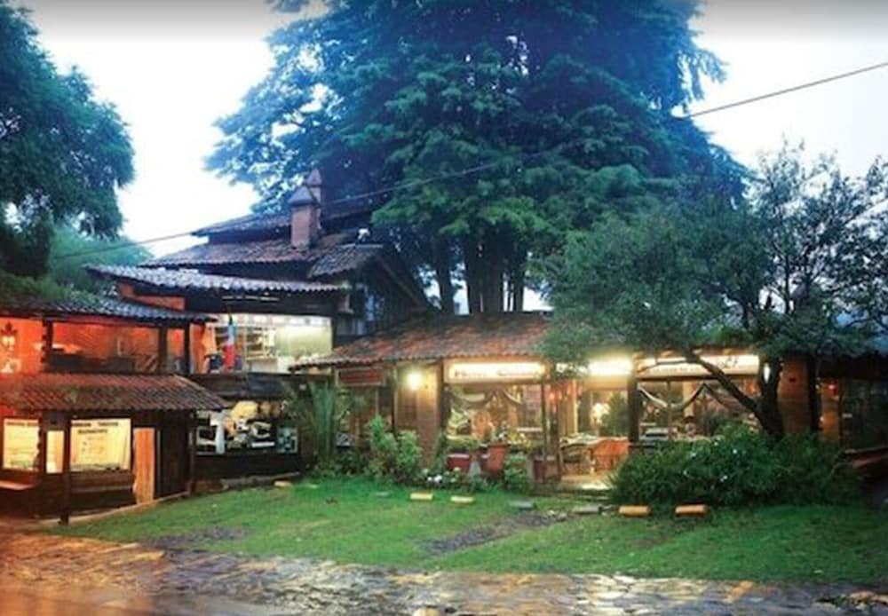 Hotel Cabanas Los Ruisenores 3/35