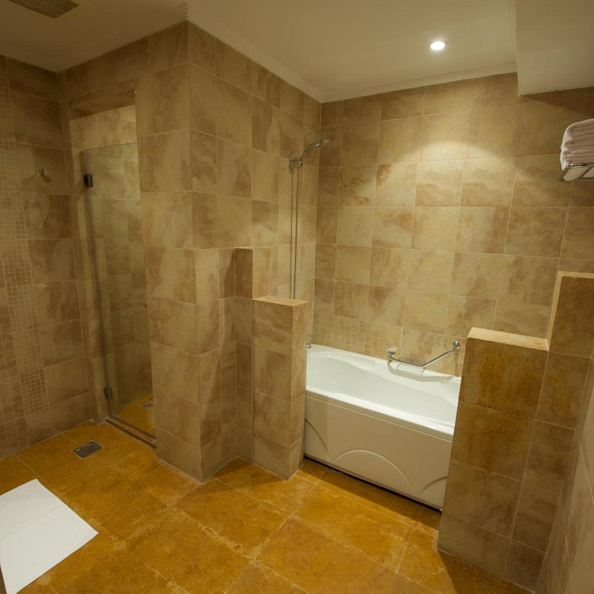 رواسي للأجنحة الفندقية(Rawasi Hotel Suites) 48/48