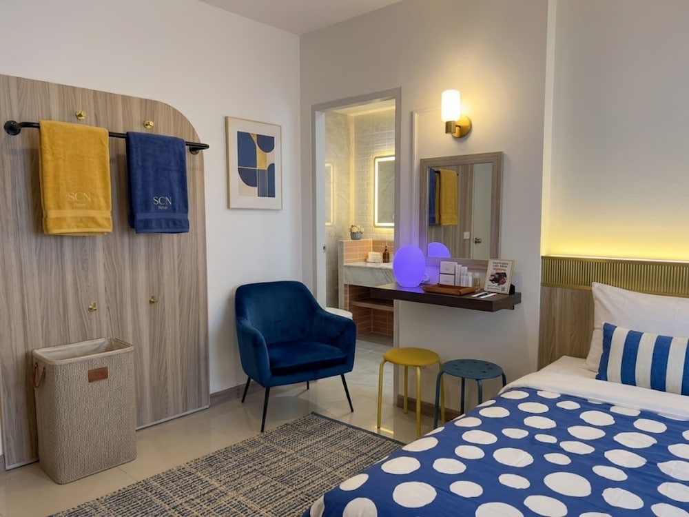 SCN City Hotel 23/50