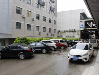 Jinjiang Inn Qingyuan Shiqiao Road North 22/23