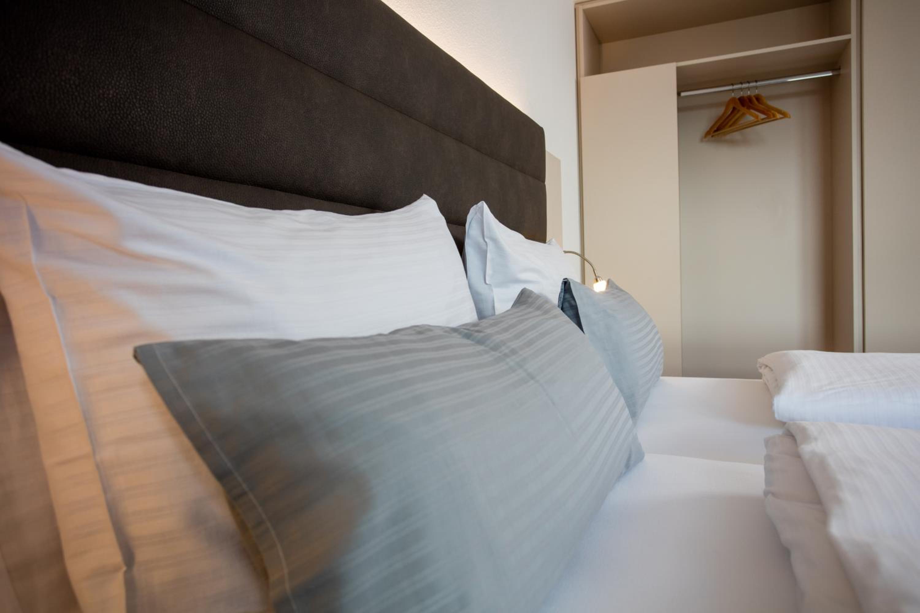 Hotel am Campus 37/60