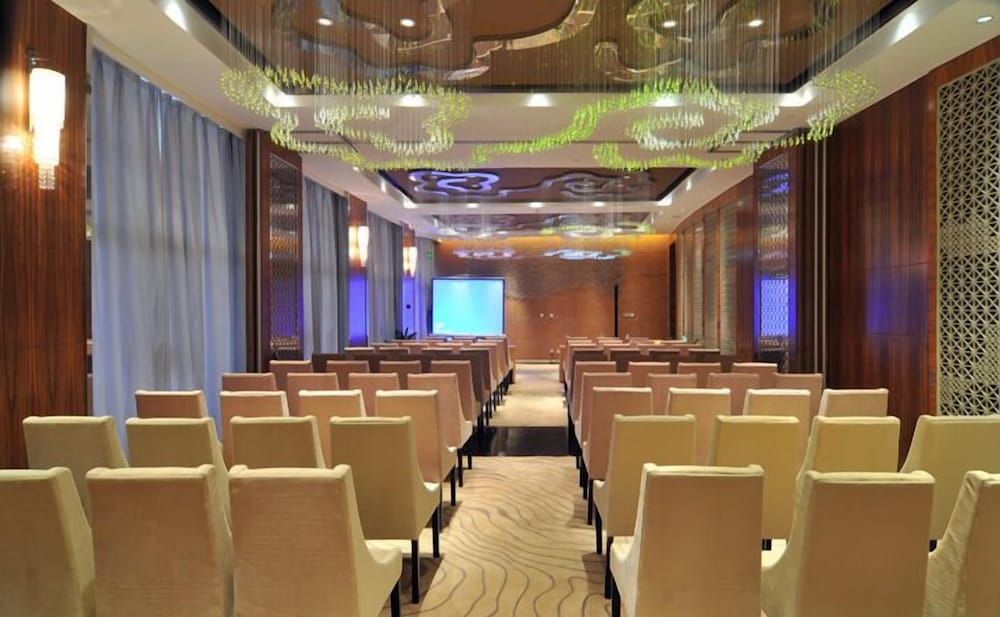 Siko Grand Hotel Suzhou Yangcheng 37/48