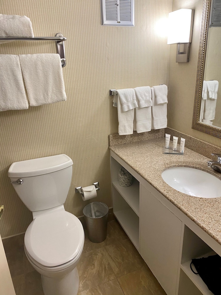 Radisson Hotel Philadelphia Northeast 18/79