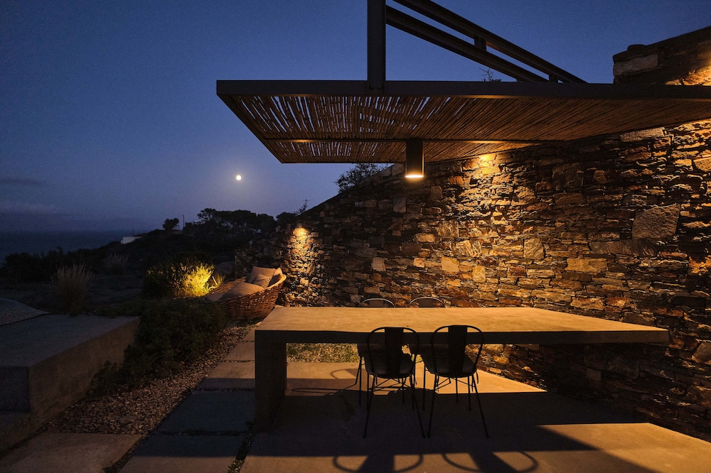 Hidden Retreats Kythera 37/50
