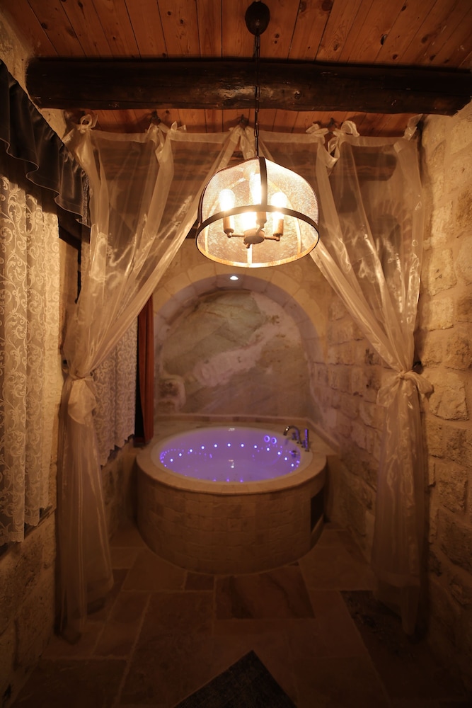 Urgup Cave Suites 33/48