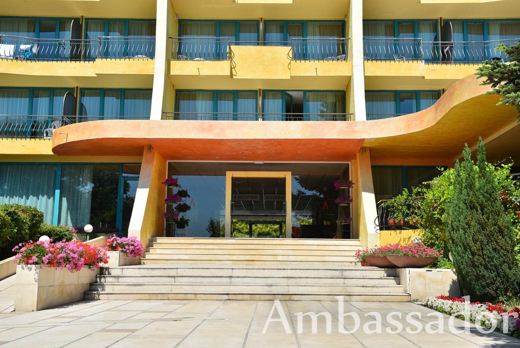 Ambassador Hotel Golden Sands 2/22
