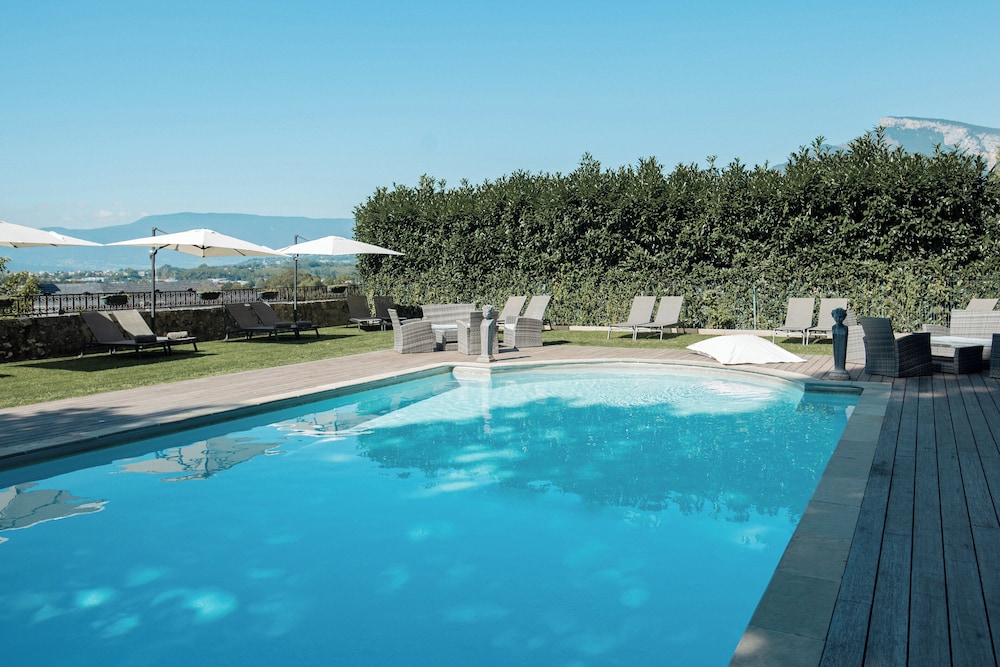 Chateau des Comtes de Challes 28/56