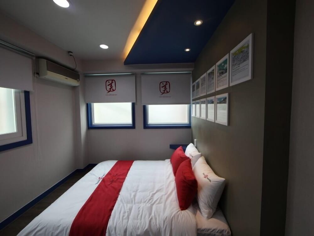 Calli Hostel 3/33