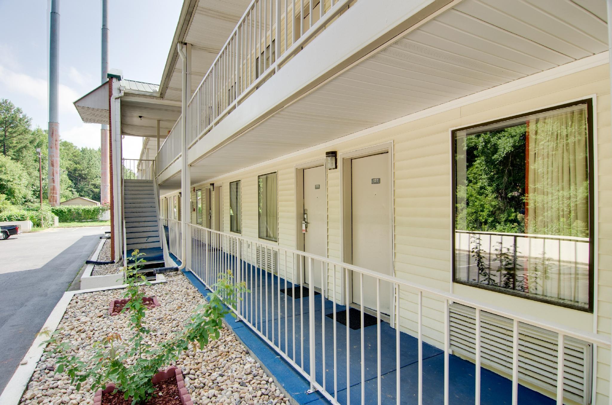 Motel6 Cartersville, GA in CARTERSVILLE - GA