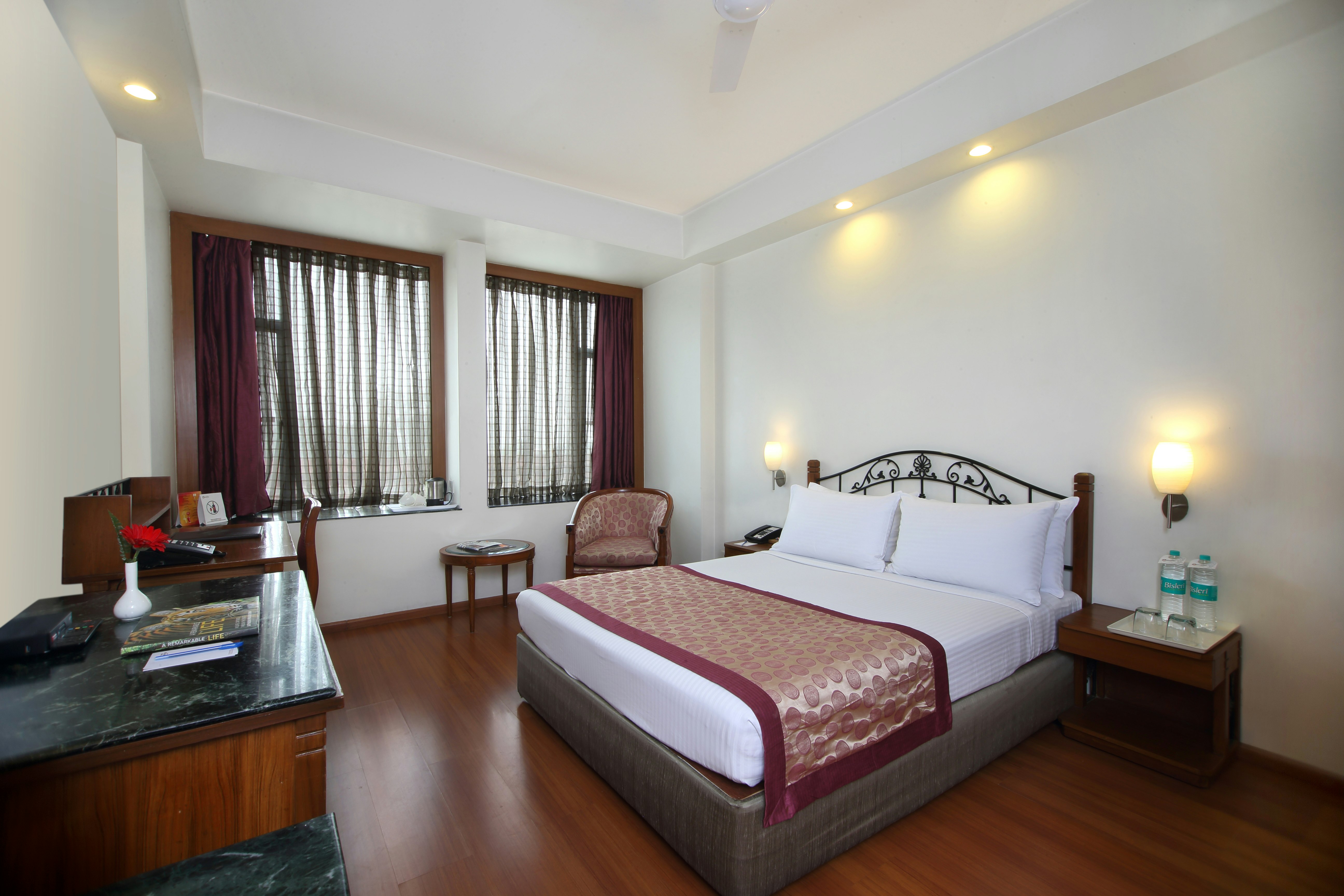 Maurya Patna 18/50
