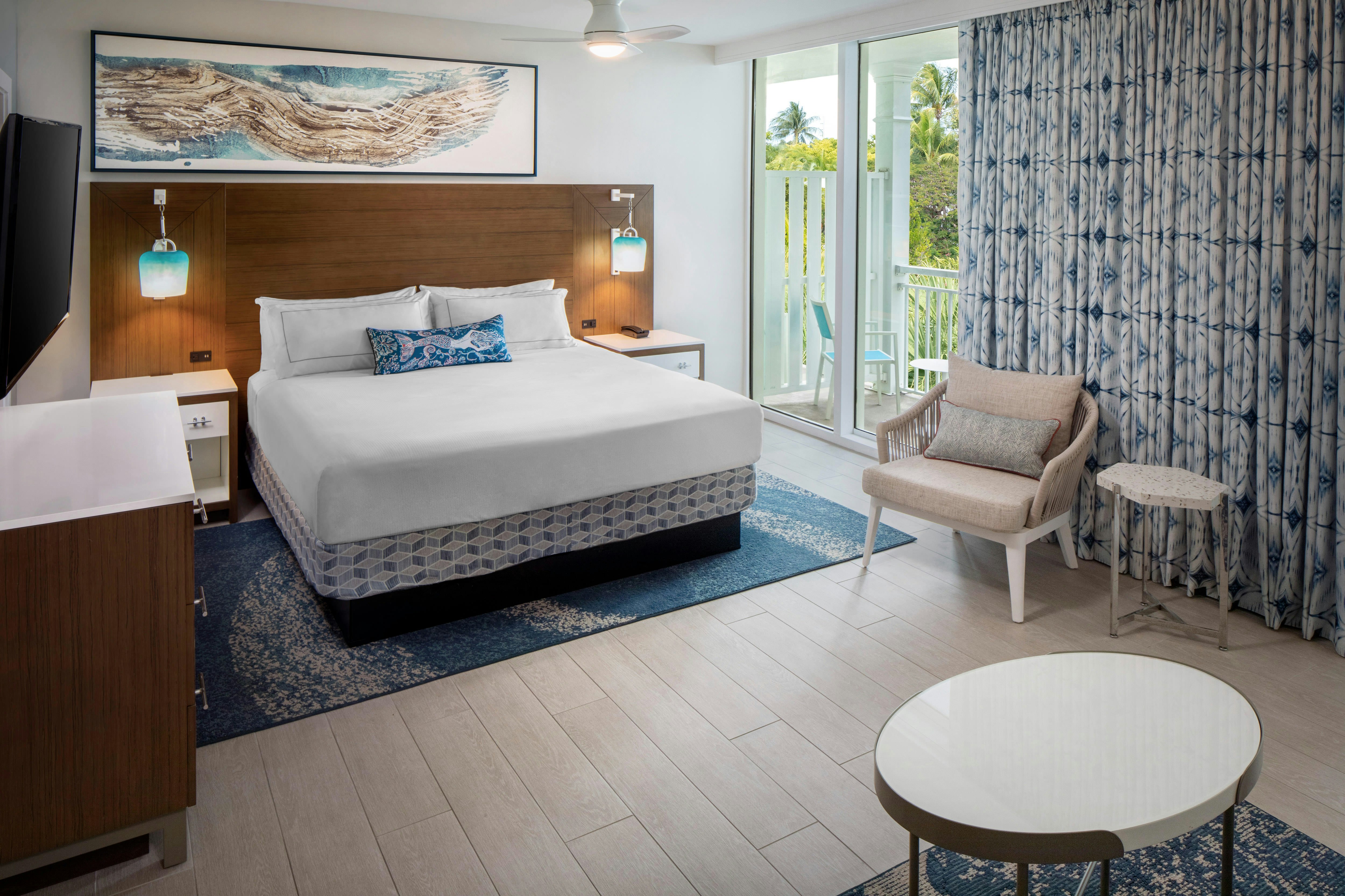 Studio, King Bed, Key West View