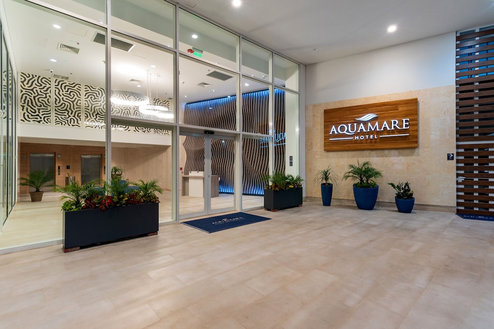 Aquamare Hotel 6/50