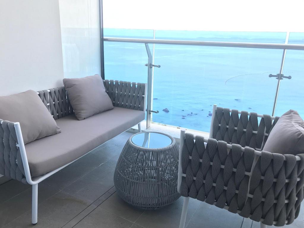 Howard Johnson Plaza by Wyndham Blue Bay Sihanoukville 30/48
